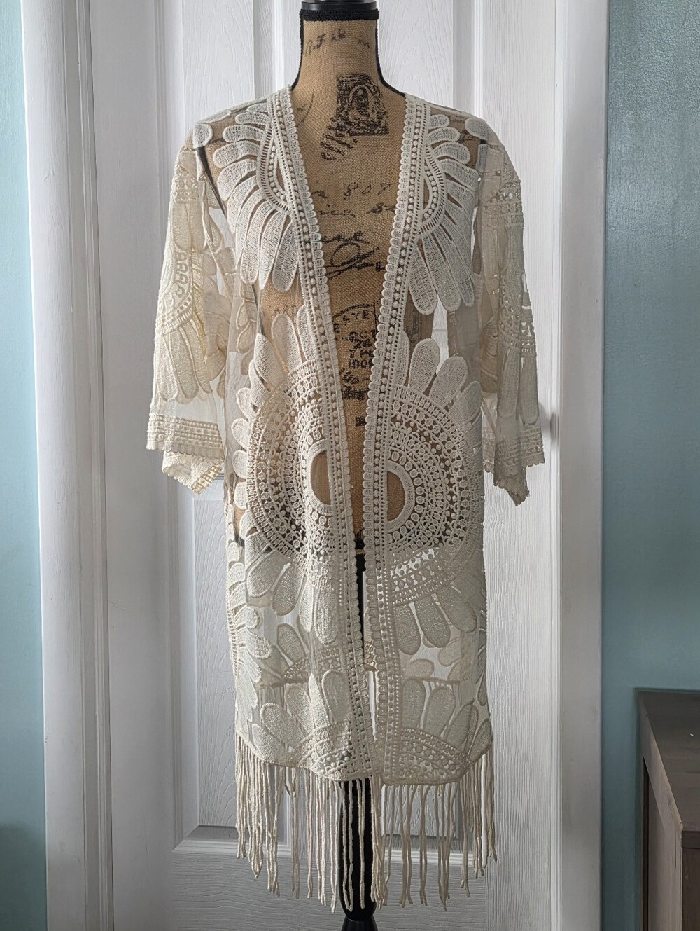 Ivory Embroidered Lace Kimono Duster Fringe Boho Chico's OS